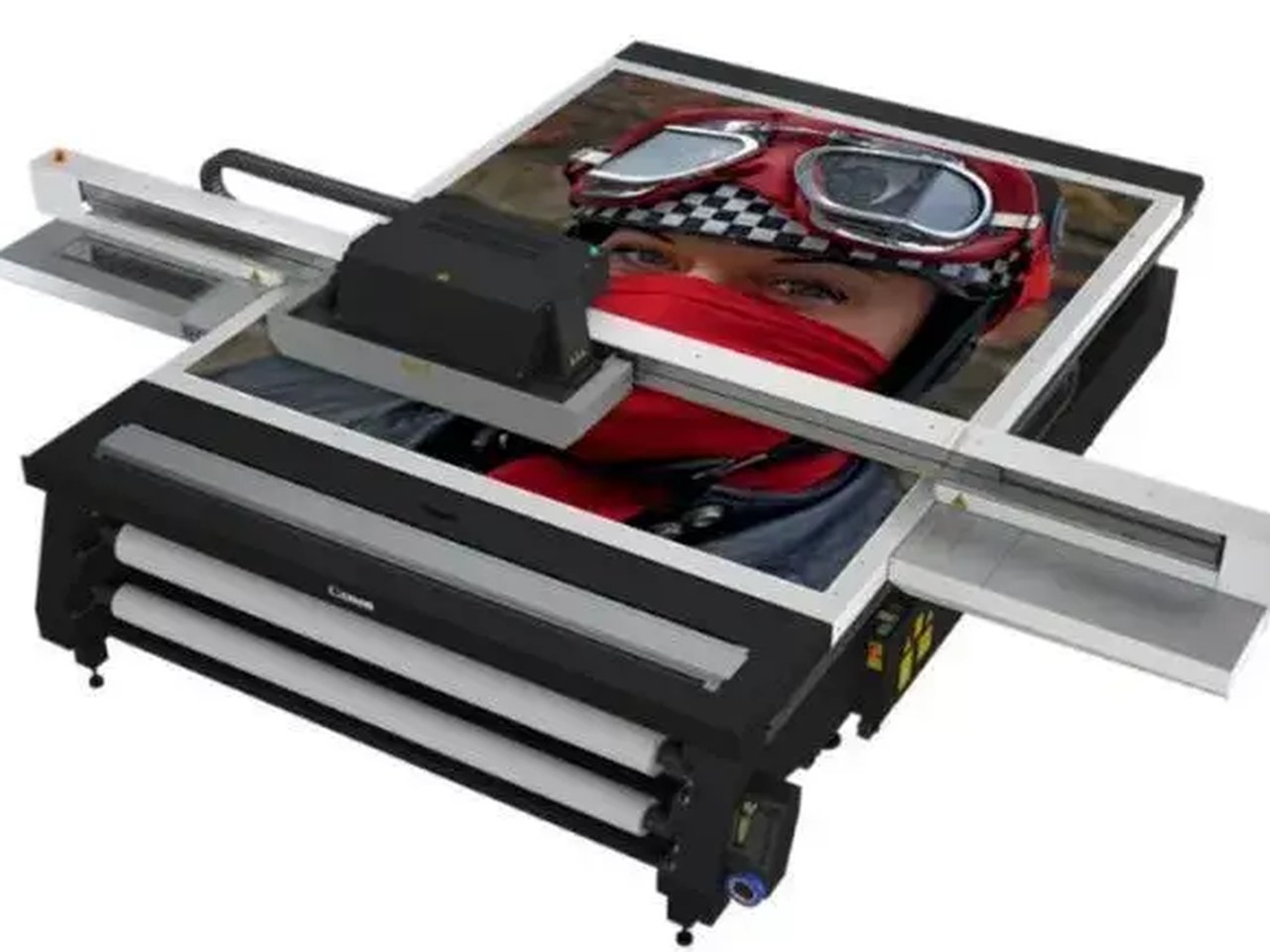 The Arizona 2300, Canon's new generation of flatbed tables